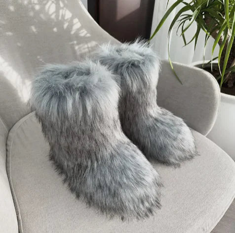 Quebec Raccoon Fur Snow Boots