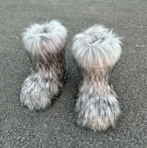 Quebec Raccoon Fur Snow Boots