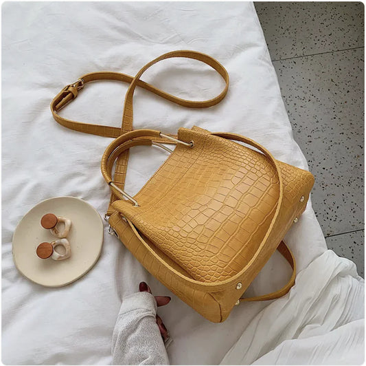 Retro Crocodile Leather Shoulder Bag